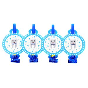 נשפני לשון כחולים לבן - שן ראשונה