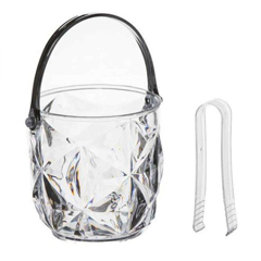 כלי פלסטיק לקרח