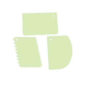 סט 3 קלפים פלסטיק לבצק 8 ס"מ (מלבן, מעוגל, מסרק)