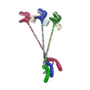 דינוזאור עם סוכריות