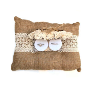 כרית לטבעות יוטה מעוצבת - MR & MRS