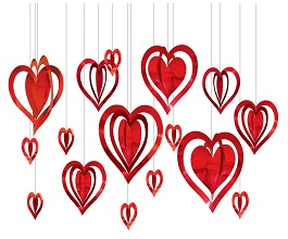 קישוטי תליה בצורת לב