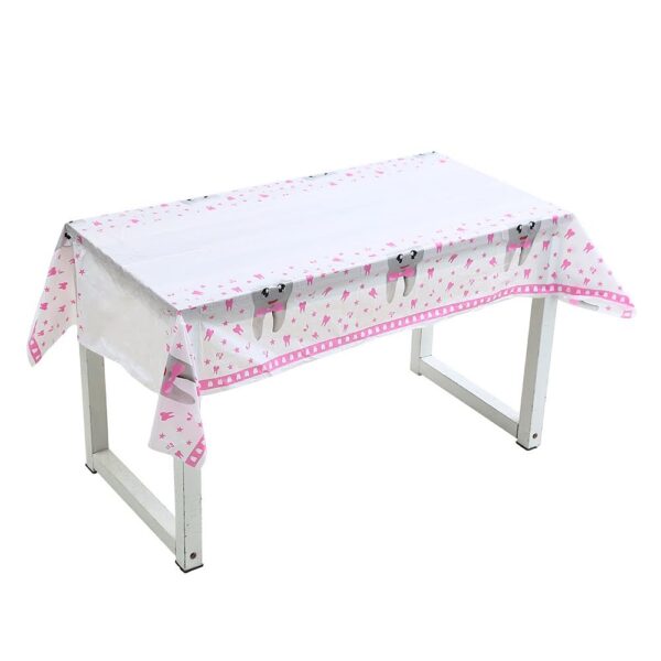 מפת שולחן ורודה לבת - שן ראשונה