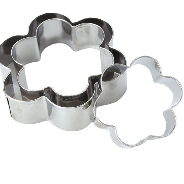 מארז 3 חותכני עוגיות - פרח